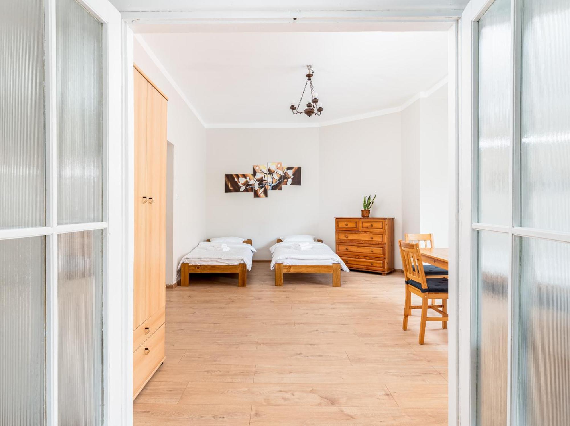 Lenartowicza Standard Apartment Красков Екстериор снимка